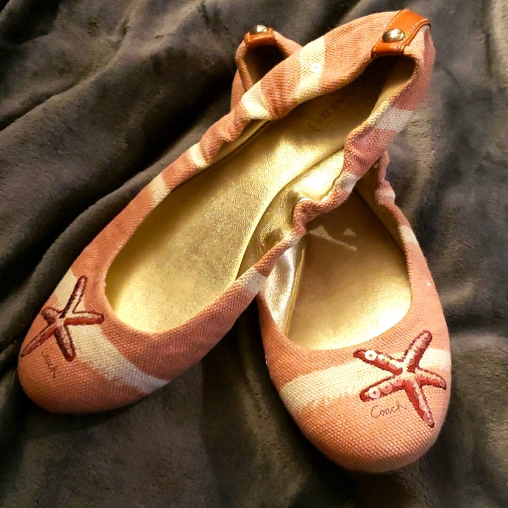 Authentic coach flats
